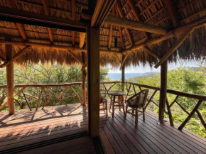 Wayra Ecolodge - Seaview paradise with all services, Santa María Tonameca